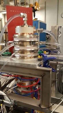 Gyrotrons with Permanent Magnets